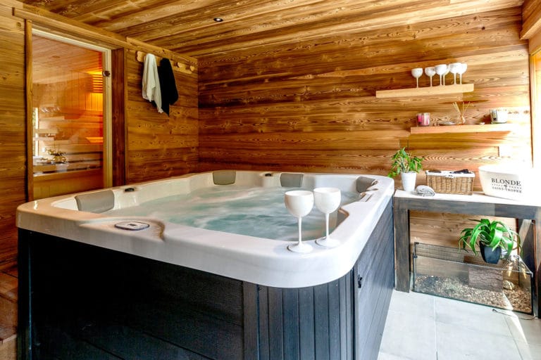 Spa jacuzzi intérieur Gamme de spas d'intérieur