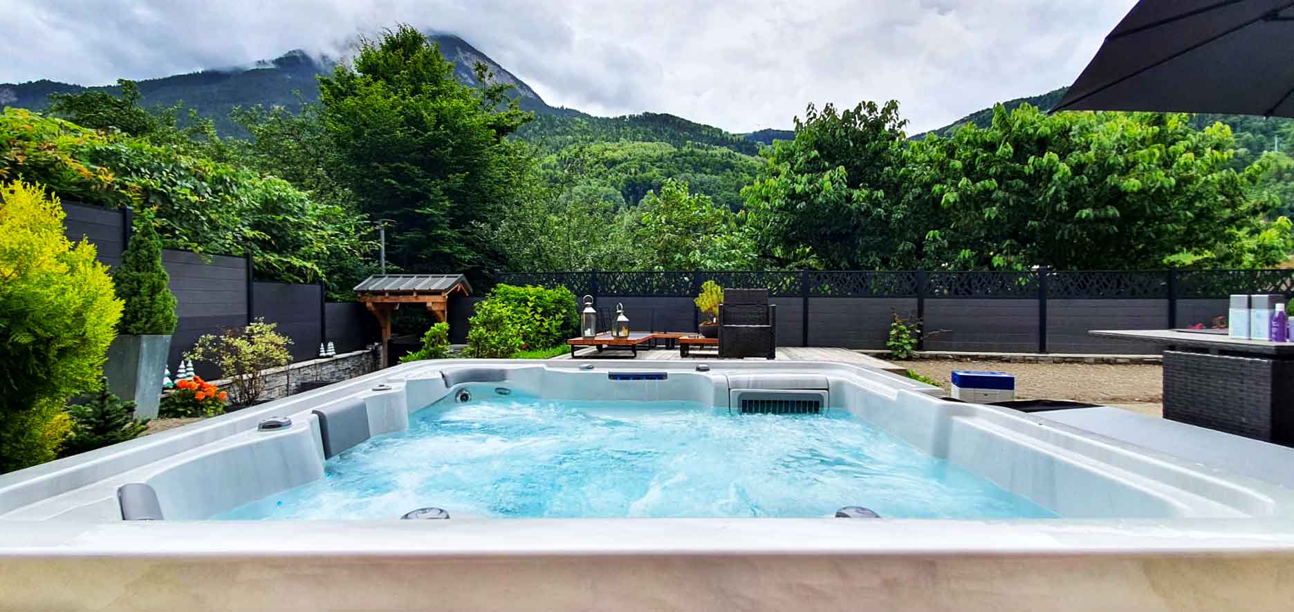 Jacuzzi Spa Piscine Jardin Que Choisir