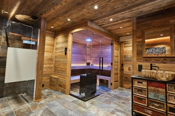 Sauna intérieur sur mesure façade vitré