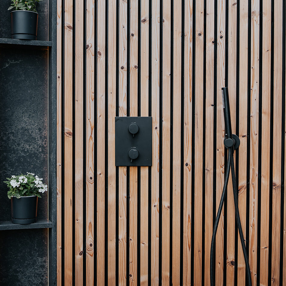 Velaqua Shower Auroom 2 2